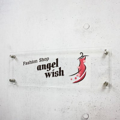 フルカラー透明アクリル銘板 化粧ビス止め