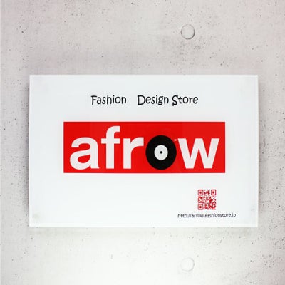 フルカラー透明アクリル銘板 両面テープ止め マグネット止め  会社銘板 事務所看板 