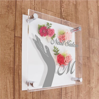  プリザーブドフラワーサイン　新規性の高い構成の美しいプリザーブドフラワー付きの看板